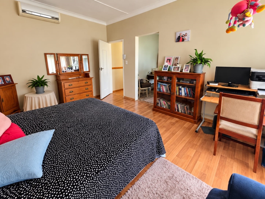 4 Bedroom Property for Sale in Park West Free State